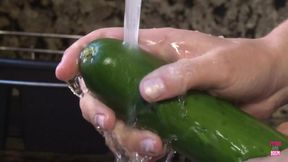A Desperate Housewife Uses Cucumber and Carrot as a Substitute for a Big Hard Cock