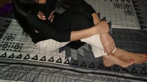 A big-assed aunty invited me over to her house. And then, she made me fuck her big ass all night. NEW XXX VIDEOS