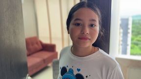 Mi cornudo esposo sale de viaje por un largo tiempo y el que me complace sexualmente es mi vecino.